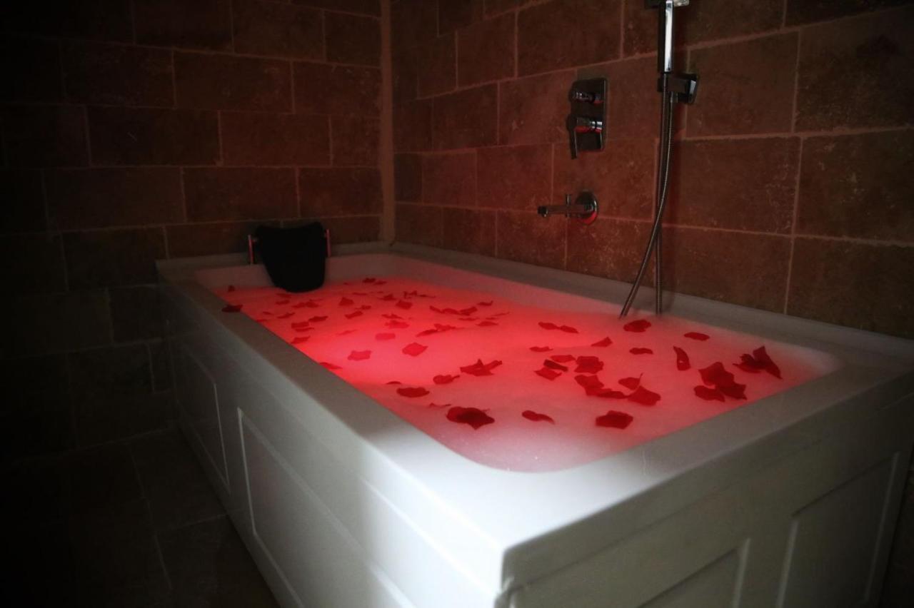 Whitestone Hotel Nevşehir Bagian luar foto