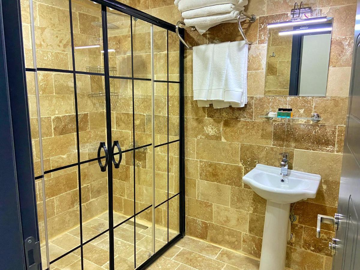 Whitestone Hotel Nevşehir Bagian luar foto